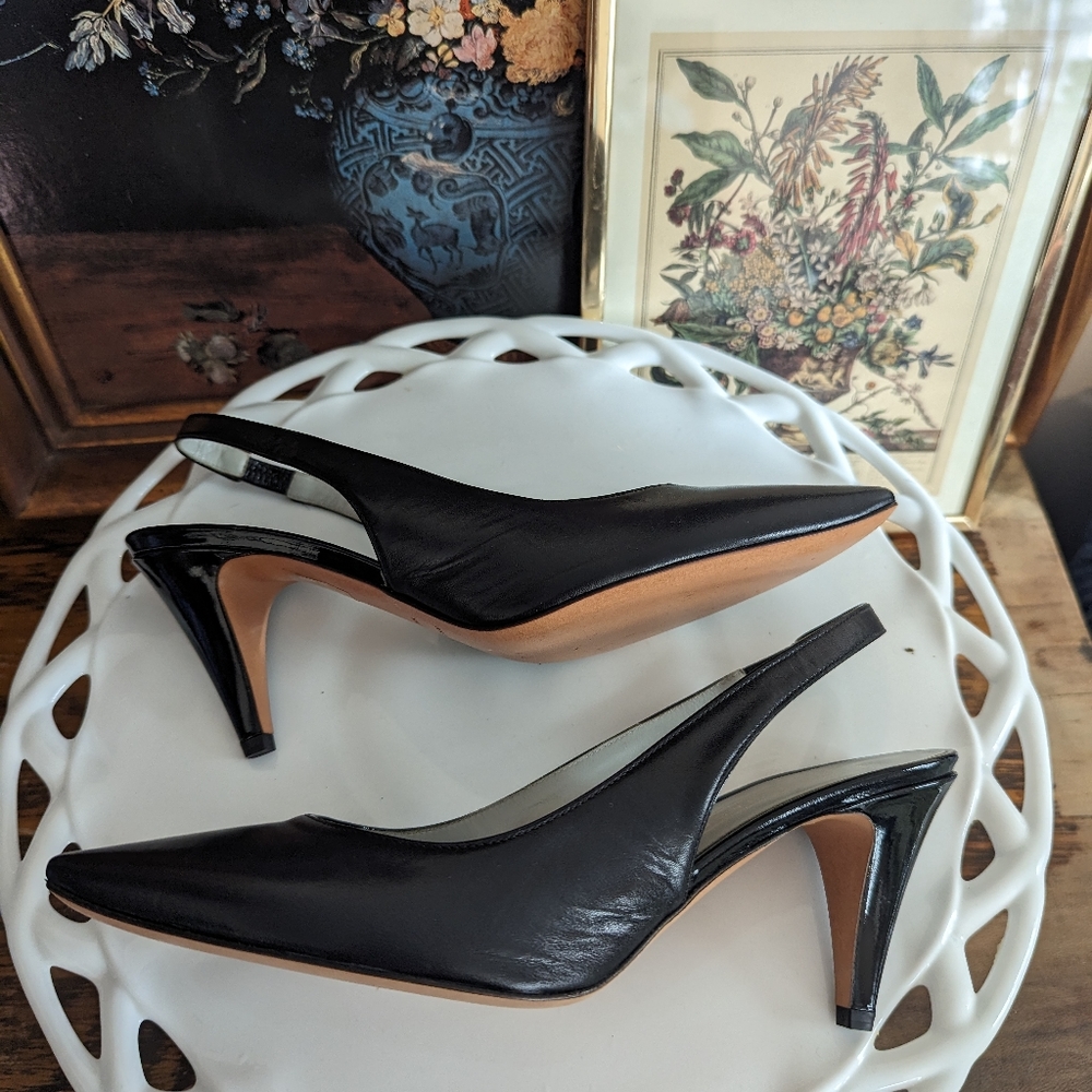 Marc Jacobs Black Leather Slingbacks